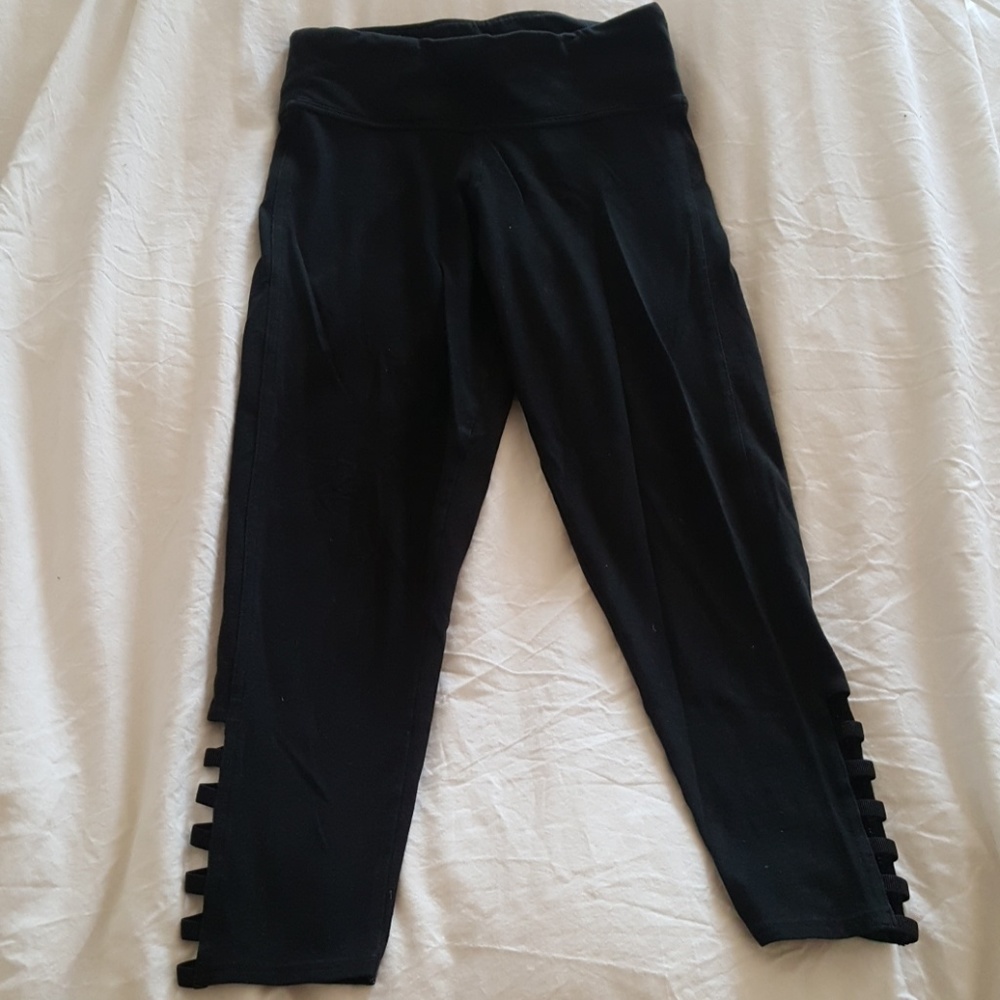 Victoria Sport crop leggings